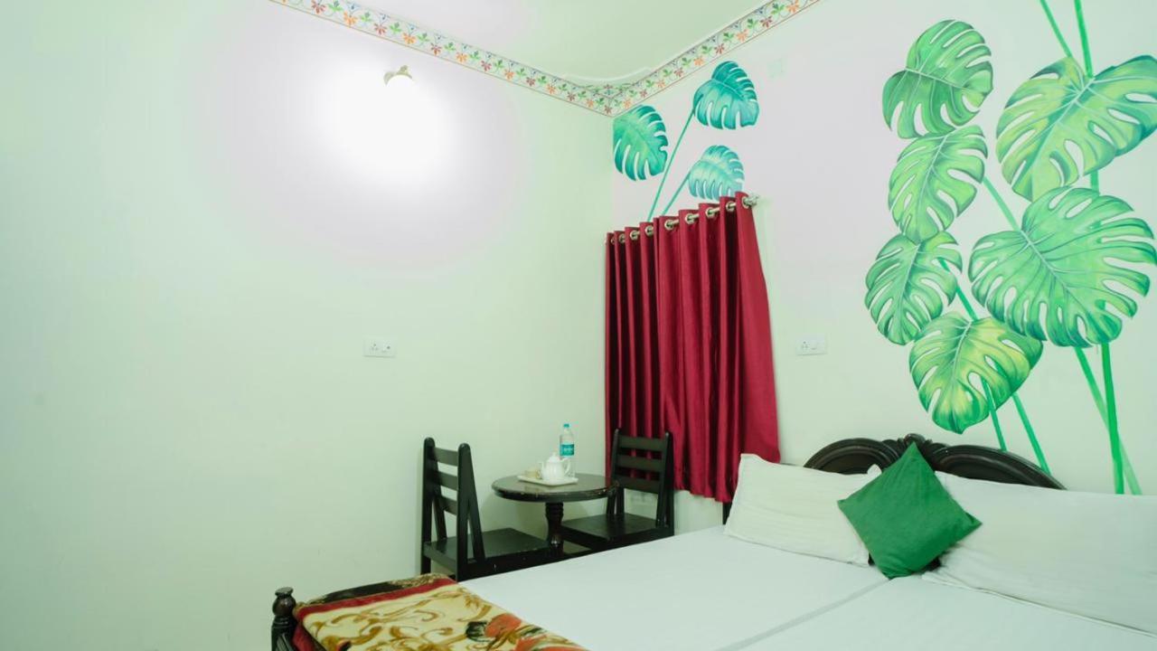 Hotel Lake Paradise Udaipur Exterior foto
