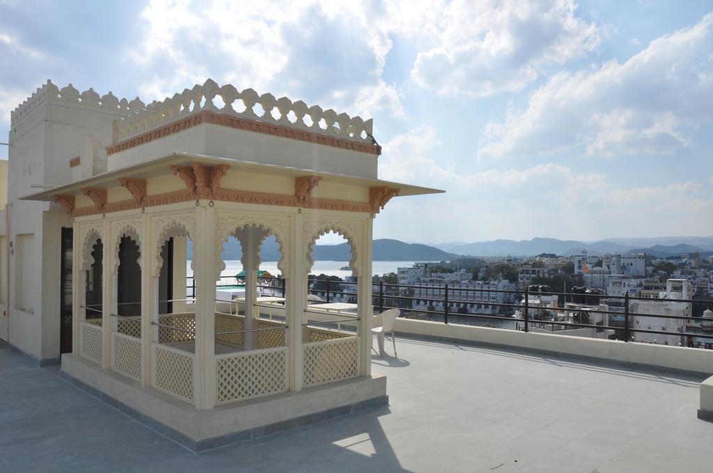 Hotel Lake Paradise Udaipur Exterior foto