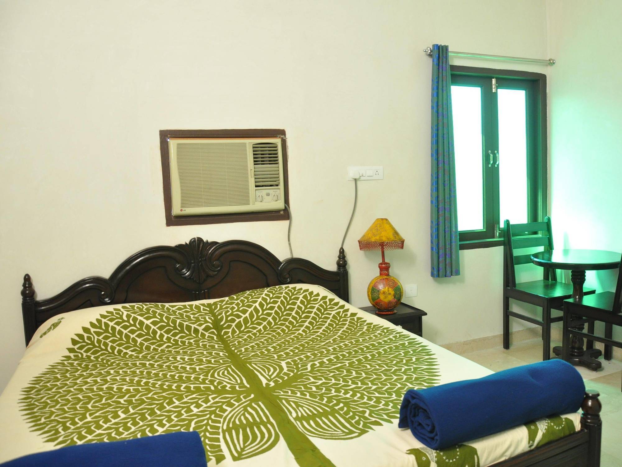 Hotel Lake Paradise Udaipur Exterior foto